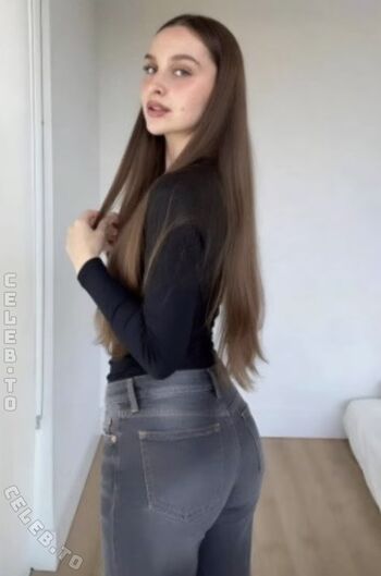 Full leaked Louisa jindaoui private onlyfans photo