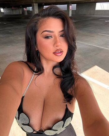 Full leaked Lucero crystal page private onlyfans photo