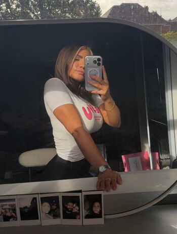 Full leaked Lucyy moss private onlyfans photo