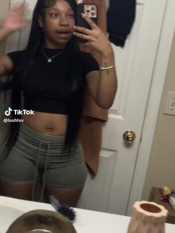 luuhluv