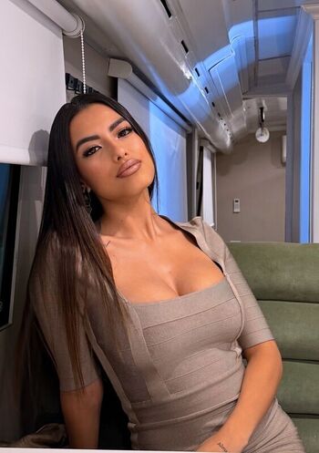 Luz Tito