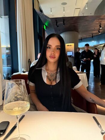 Full leaked Lyna com page private onlyfans photo