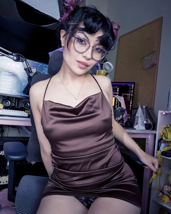 Full leaked Lynniequin private onlyfans photo