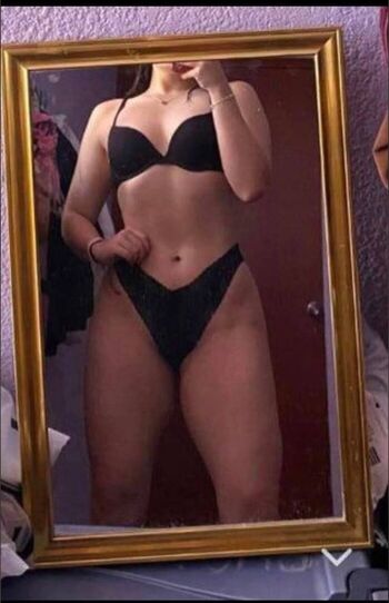 Full leaked Lzcasa private onlyfans photo