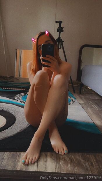 Full leaked Macijonesfree private onlyfans photo
