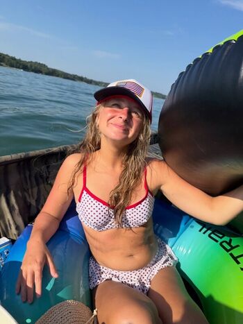 Full leaked Macimccarley page private onlyfans photo