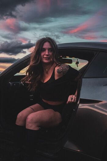 Full leaked Madiiii rose private onlyfans photo