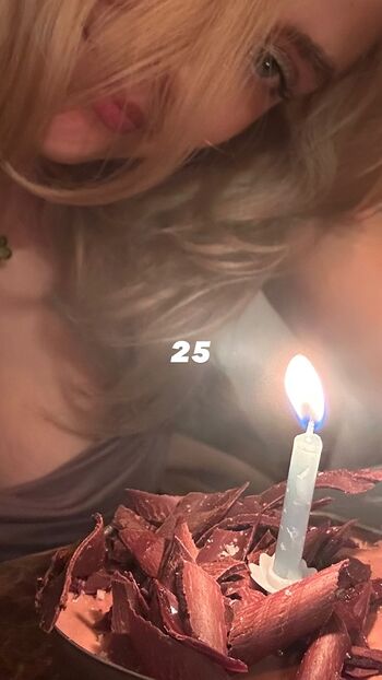 Full leaked Maelle pistoia page private onlyfans photo
