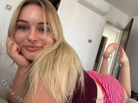 Full leaked Maja holf private onlyfans photo