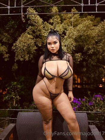 Full leaked Majo doll private onlyfans photo