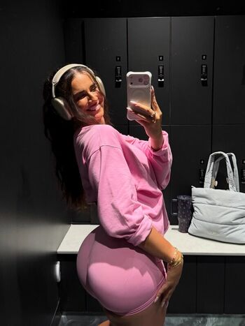 Full leaked Makayla anisa private onlyfans photo