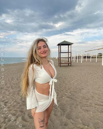 Full leaked Malinamacht page private onlyfans photo