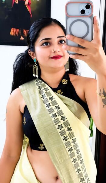 Full leaked Mallu and kerala private onlyfans photo