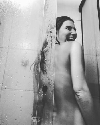 Full leaked Mariah de moraes private onlyfans photo