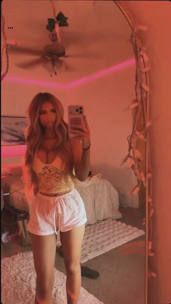 Full leaked Maryboggs private onlyfans photo