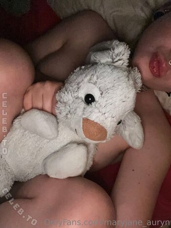 Full leaked Maryjaneauryn private onlyfans photo