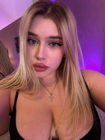 Full leaked Maryswonnn private onlyfans photo