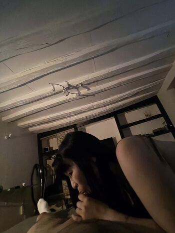 Full leaked Masseuse chinoise private onlyfans photo