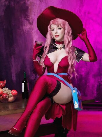 Mayweda Cosplay