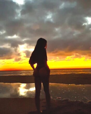 Melody Valenzuela