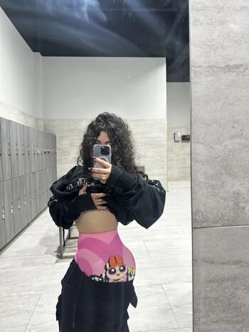 Full leaked Melyyrodzz private onlyfans photo