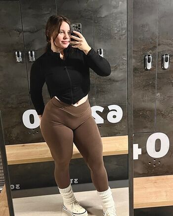 Full leaked Meruswann private onlyfans photo