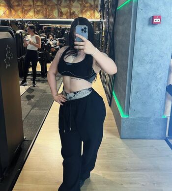 Full leaked Meruswann private onlyfans photo