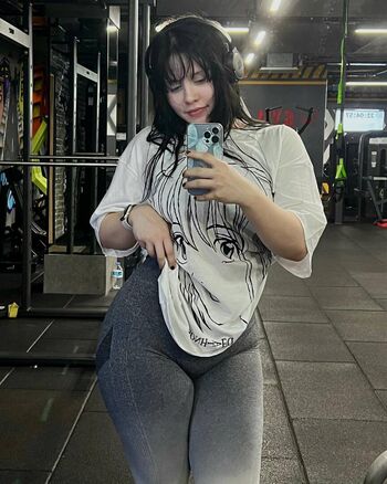 Full leaked Meruswann private onlyfans photo
