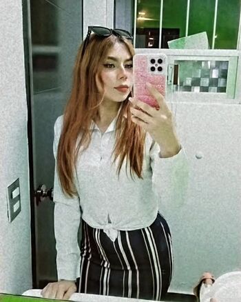 Full leaked Mexican girls page private onlyfans photo
