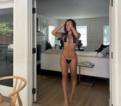 Full leaked Miaarhodes private onlyfans photo