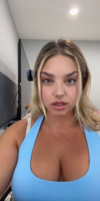 Full leaked Michhelleex private onlyfans photo