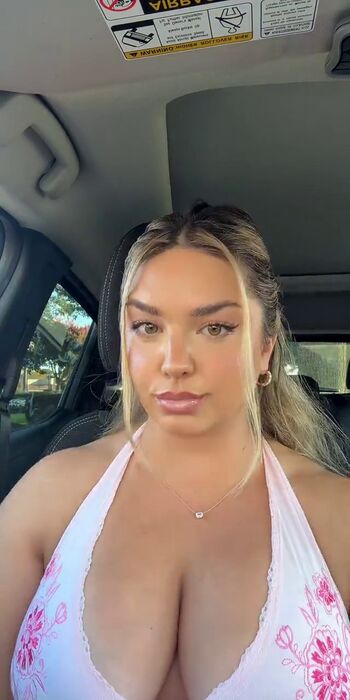 Full leaked Michhelleex private onlyfans photo