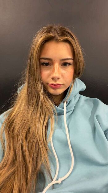 Mikayla Campinos