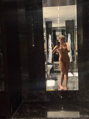 Full leaked Mila santos private onlyfans photo