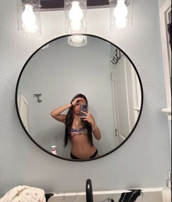 Mileyl1cious