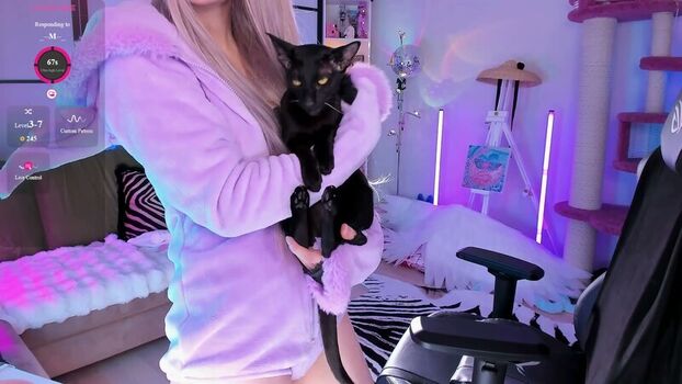 Full leaked Milkycute private onlyfans photo