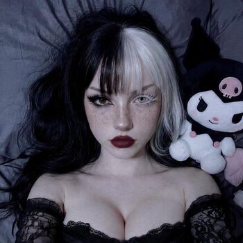Full leaked Milkyymalfoy private onlyfans photo