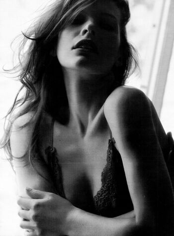 Full leaked Milla jovovich private onlyfans photo