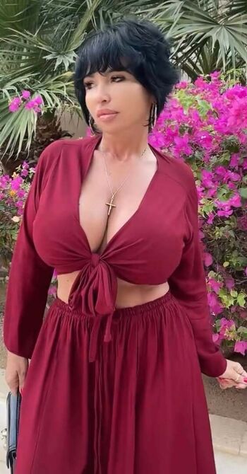 Mimi Mogos