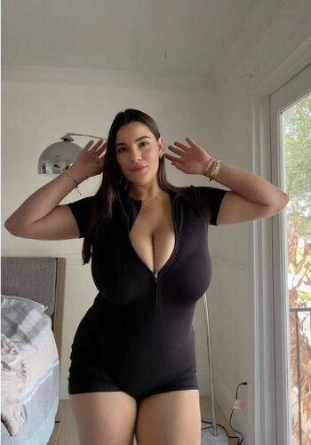 Full leaked Kisslife/ private onlyfans photo