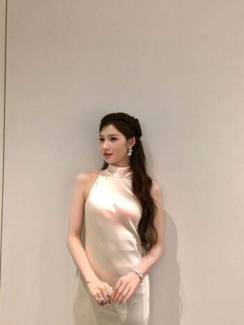 Minatozaki Sana