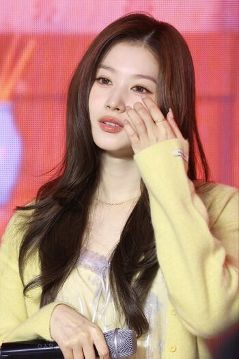 Full leaked Minatozaki sana private onlyfans photo