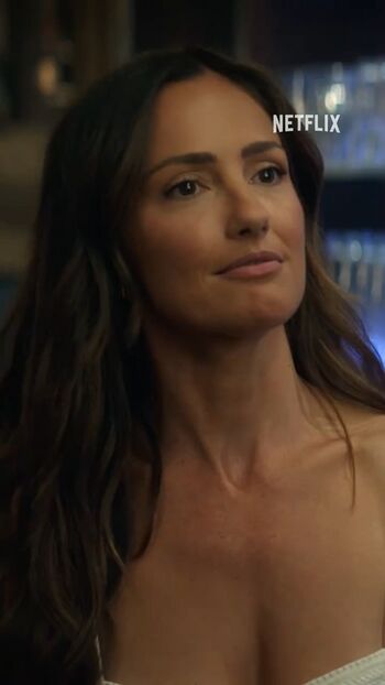 Minka Kelly