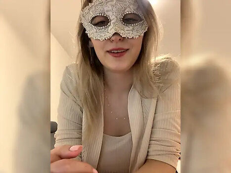 Full leaked Miras private onlyfans photo