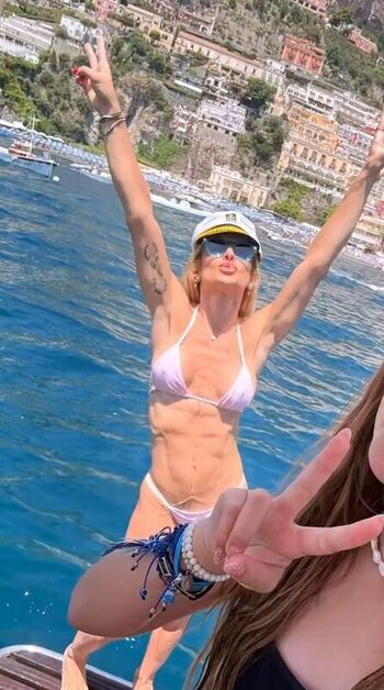 Full leaked Mirella santos private onlyfans photo