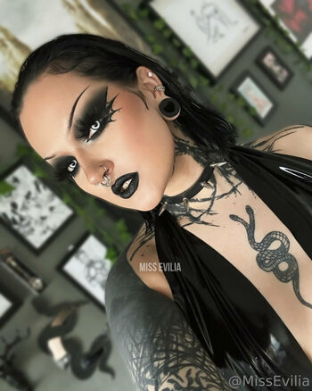 Full leaked Misseviliafree private onlyfans photo