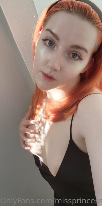 Full leaked Missprincesskay private onlyfans photo