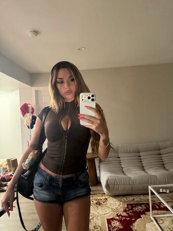 Full leaked Ann bucks/ private onlyfans photo