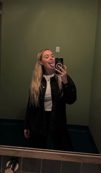 Full leaked Molly donahoe page private onlyfans photo