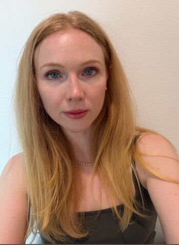 Molly Quinn
